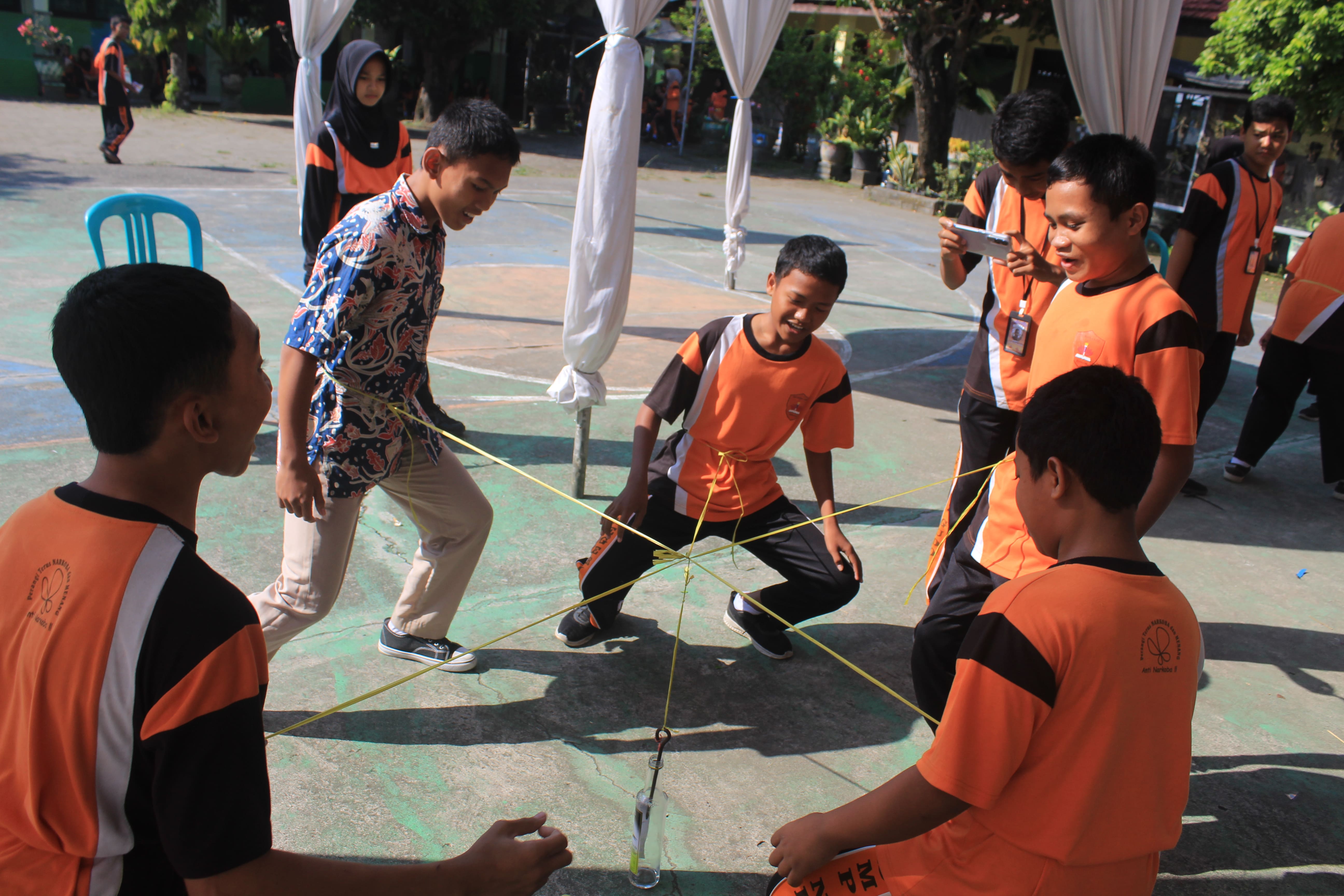 Kemeriahan Class Meeting SMP Negeri 2 Gudo